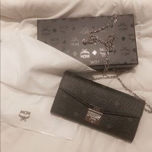 MCM Patricia crossbody wallet with chain